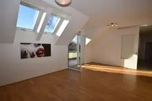 Moderne 3-Zimmer-Dachgeschosswohnung